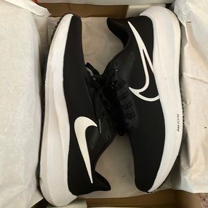 Womens Nike Air Zoom Pegasus 39 TB